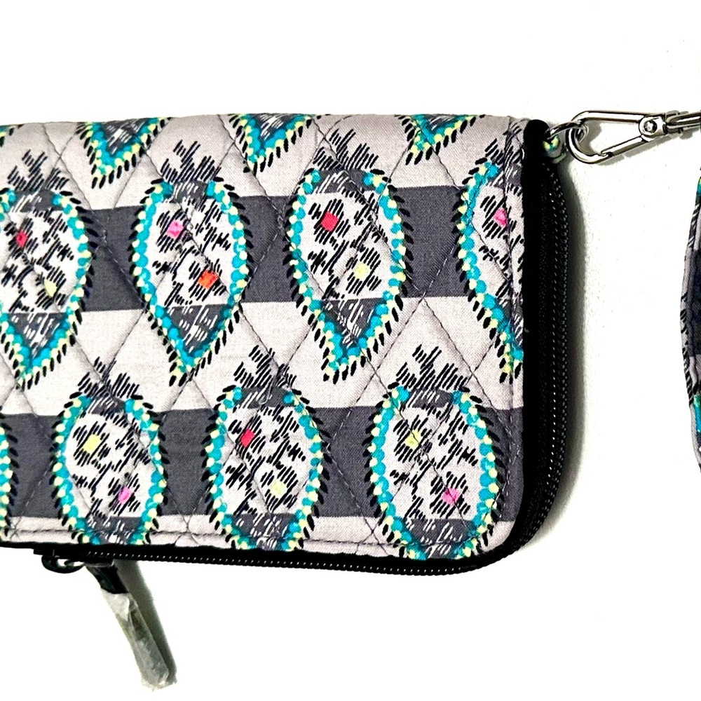 Vera Bradley Quilted Wallet in Gray and Teal (RFID Grab & Go Wristlet)